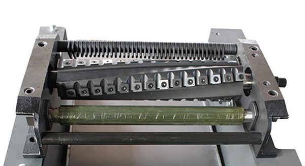 5904028_d_01.jpg
